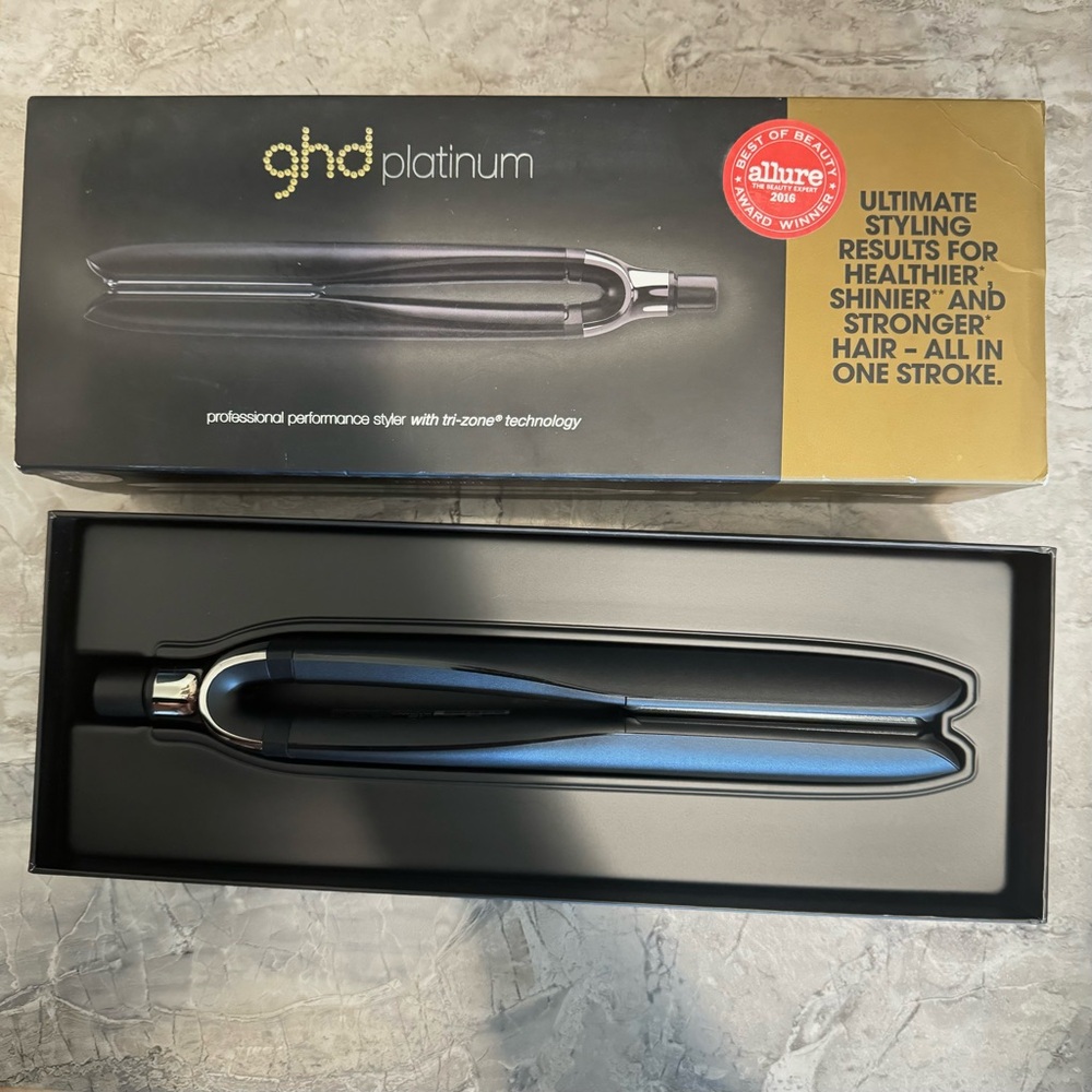 GHD PLATINUM + STYLER 1” FLAT IRON